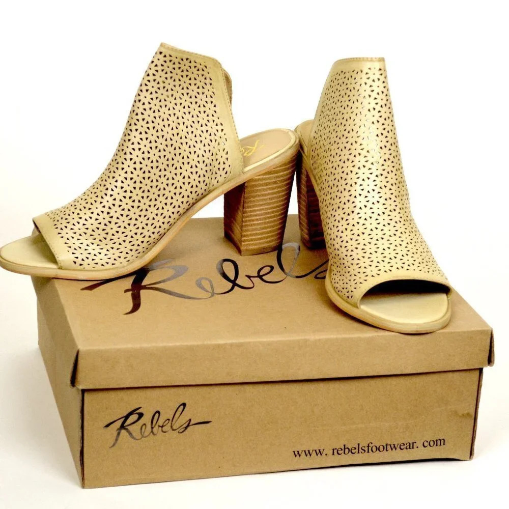 GENTLY USED  REBELS PERF SLIDE WITH BLOCK HEEL TAN SIZE 9